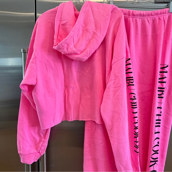 NWT Aviator Nation SET Malibu Chili Cook Off 2023 Neon Pink Sweatsuit matching - Picture 11 of 16